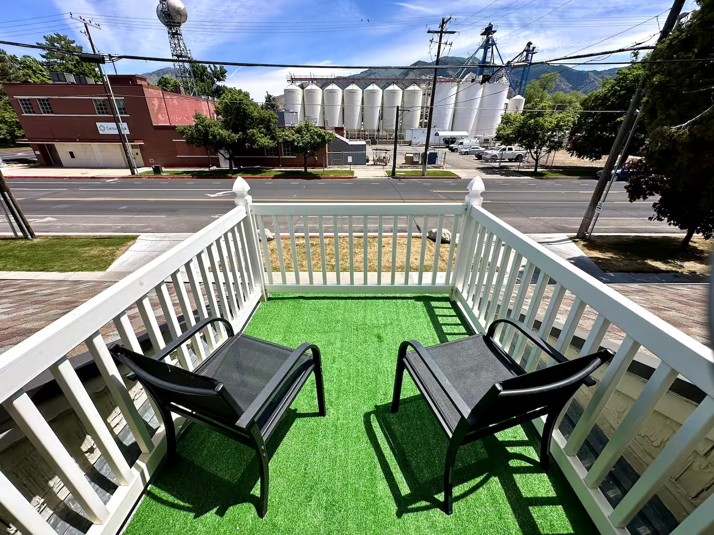 Balcony 2